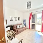 בית נופש Isca Calabretta M2 *