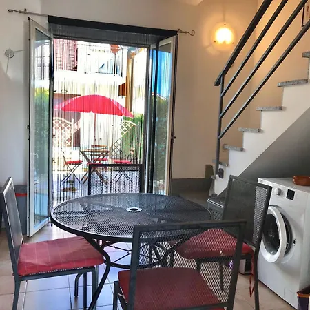 Isca Calabretta M2 펜션