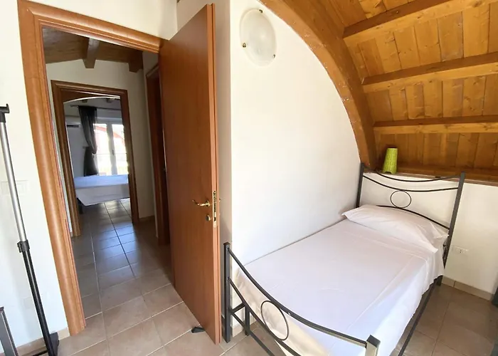 Isca Calabretta M2 *